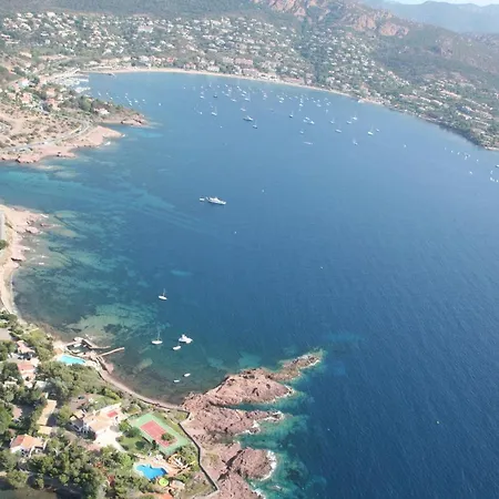 Les Lauriers * Saint-Raphaël